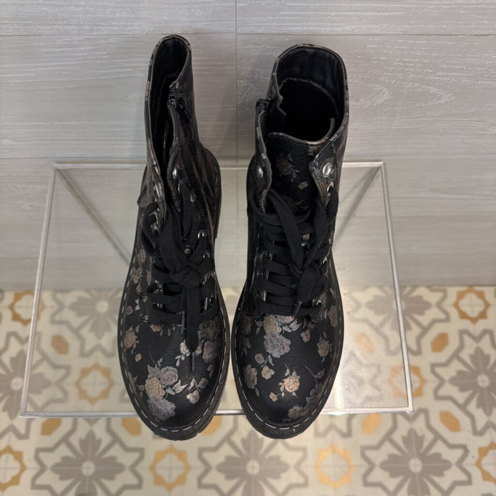 True Craft Black/ Metallic Flower Lace Up Ankle Boots 7.5