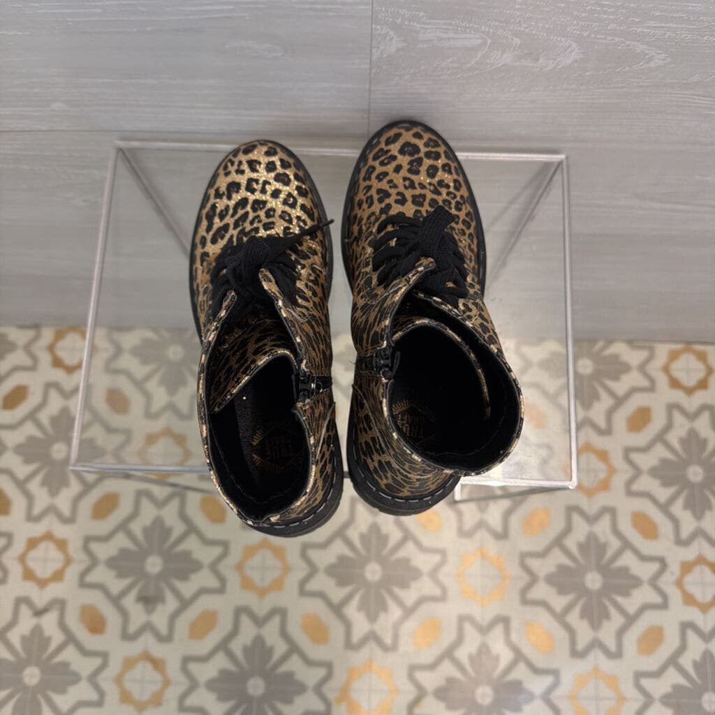 True Craft Gold/ Black Shimmer Leopard Print Lace Up Ankle Boots 9