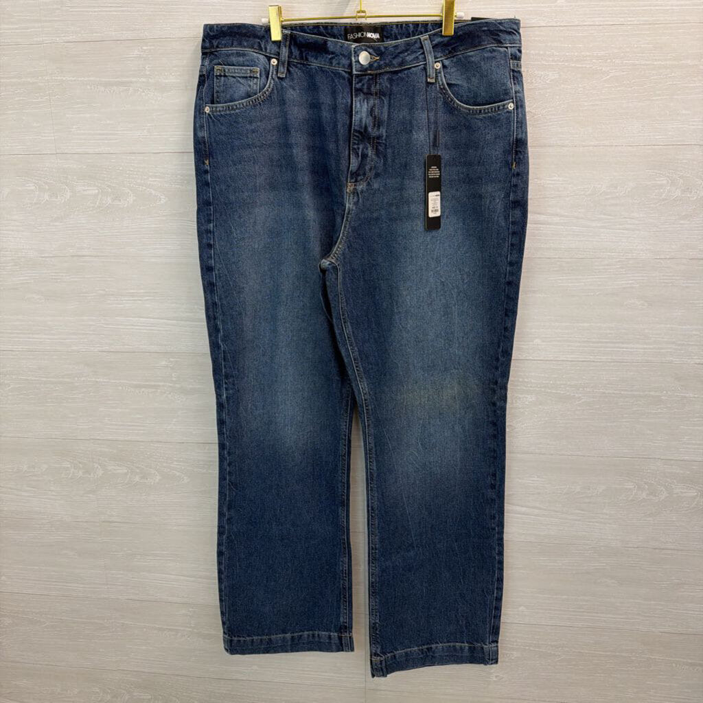 Fashion Nova Dark Wash Straight Leg Jeans 16