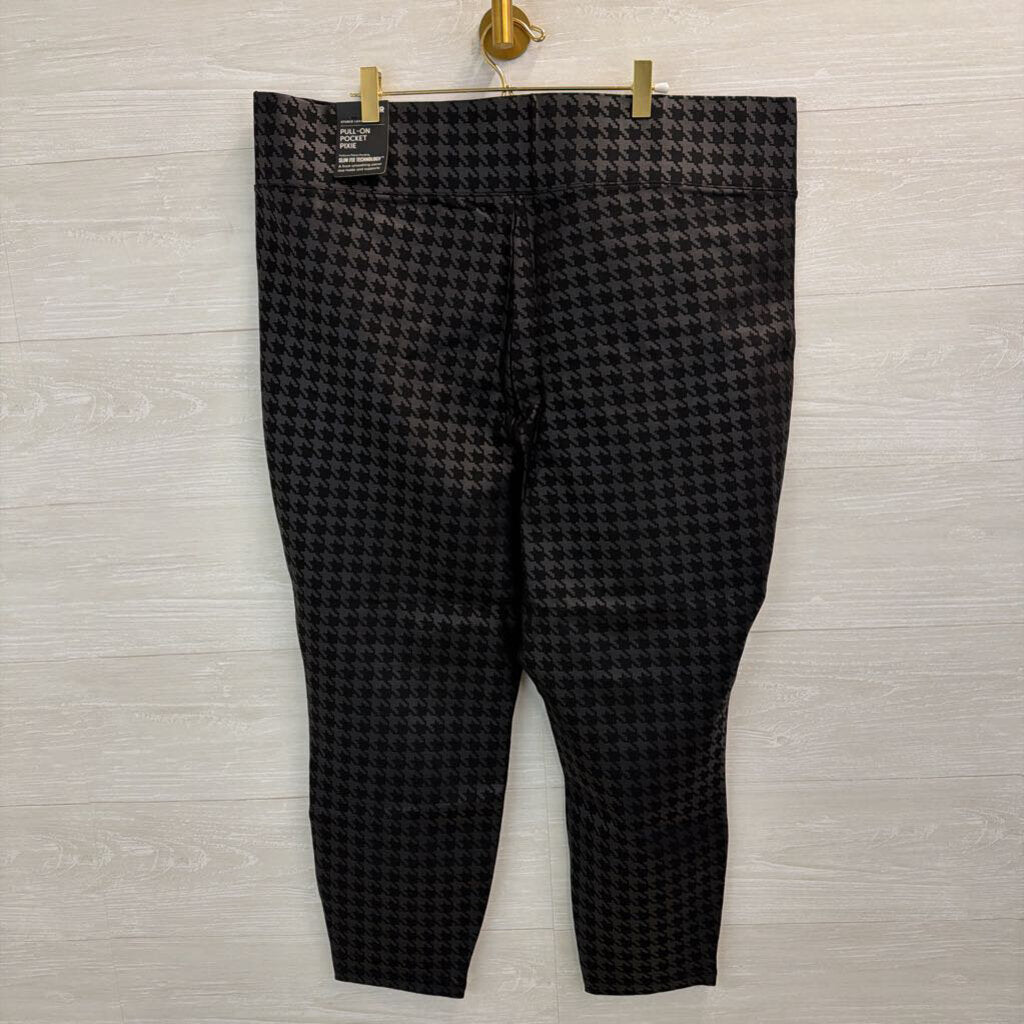 Torrid Black Houndstooth Pocket Pixie 3R