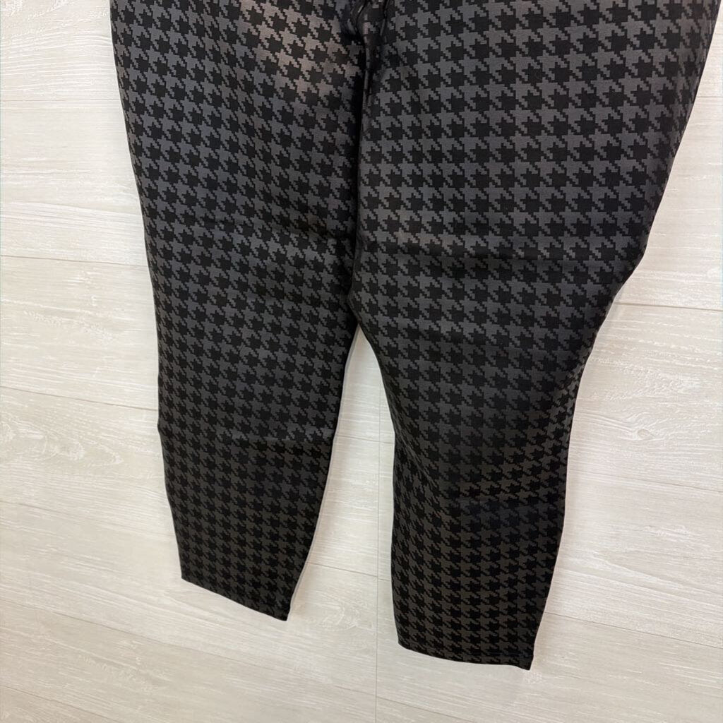 Torrid Black Houndstooth Pocket Pixie 3R