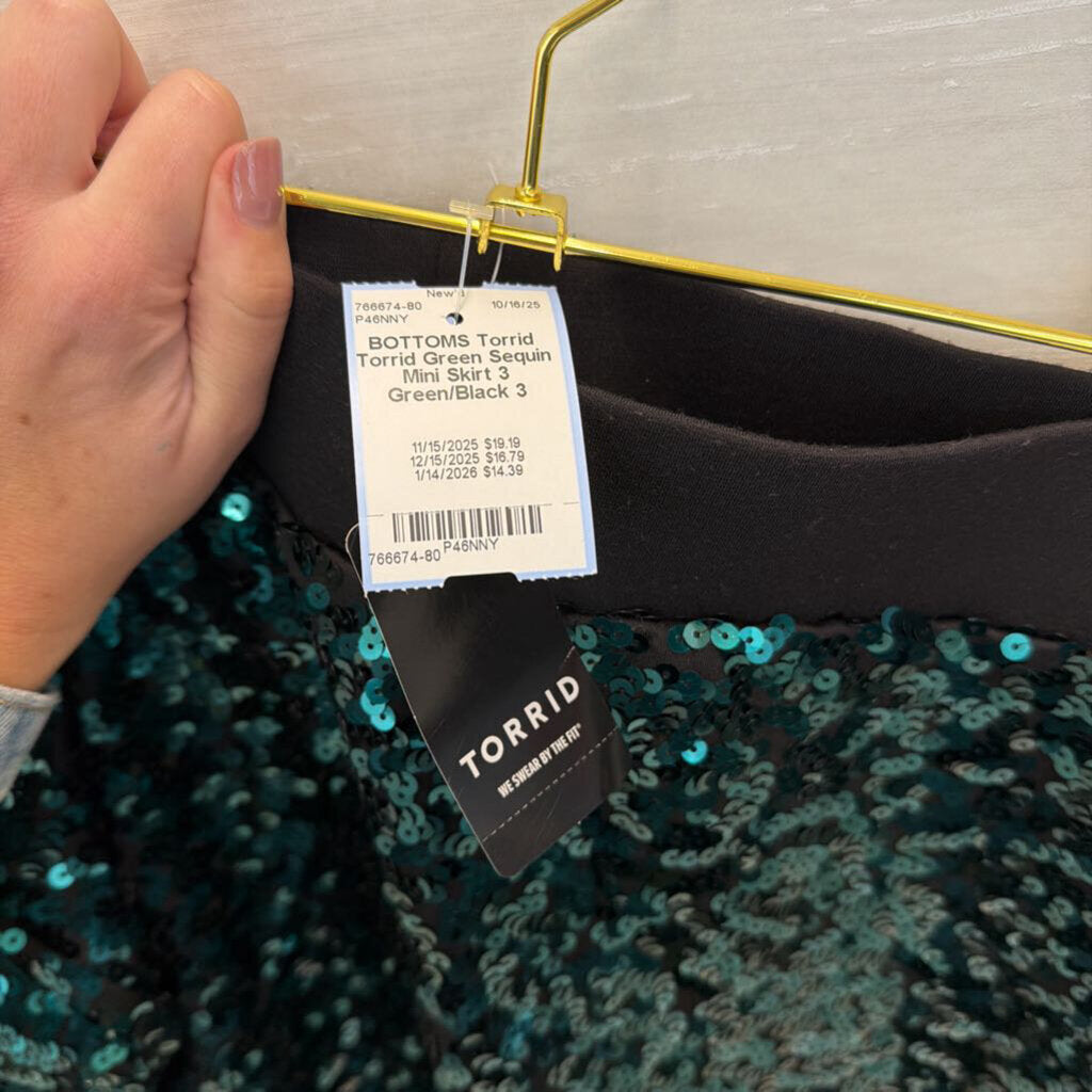 Torrid Green Sequin Mini Skirt 3