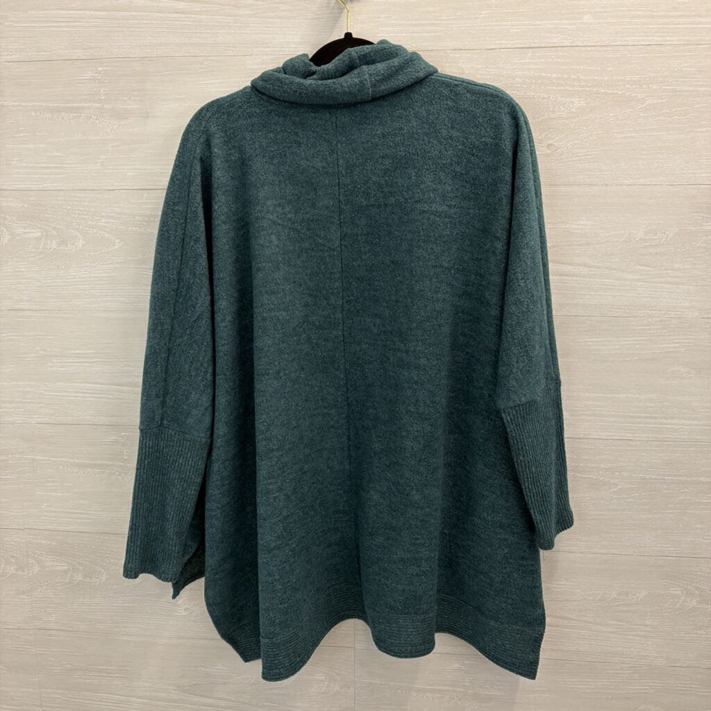 Cherish Green Long Sleeve Turtleneck Sweater Top Medium/ Large