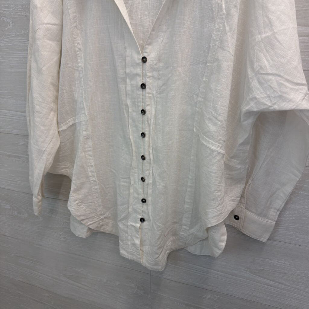 Jaded Gypsy White Long Sleeve Button Down Top One Size
