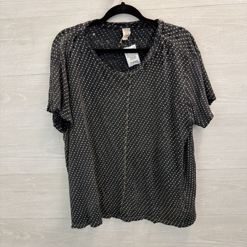Magnolia Pearl Grey/ Cream Polka Dot Short Sleeve Top One Size