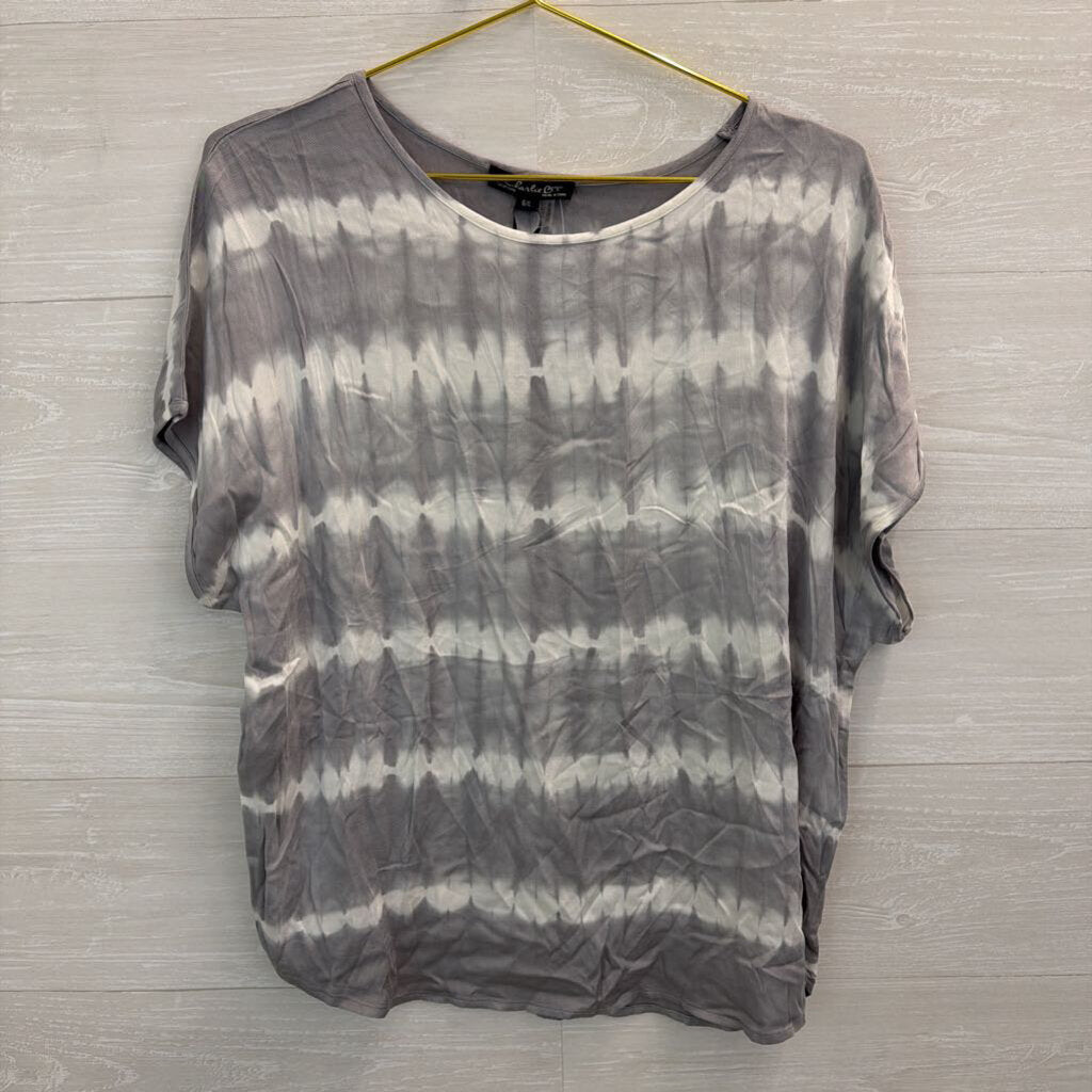 Charlie B Grey/ White Tie Dye Short Sleeve Top Large
