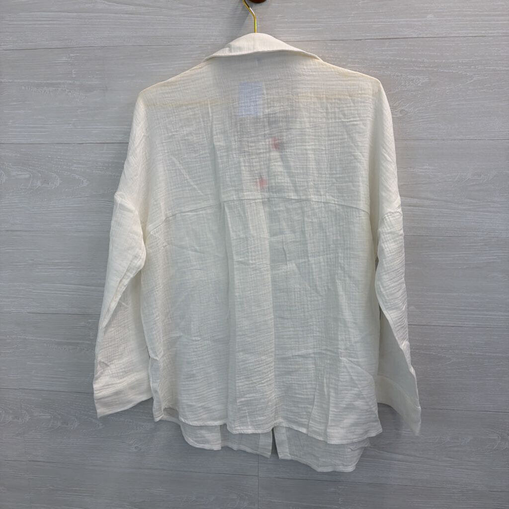 Aisew White Long Sleeve Button Down Top Large