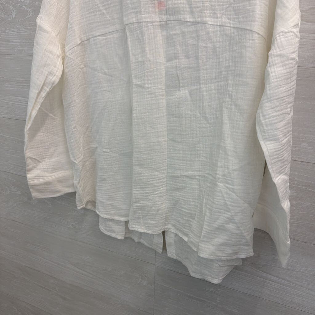 Aisew White Long Sleeve Button Down Top Large