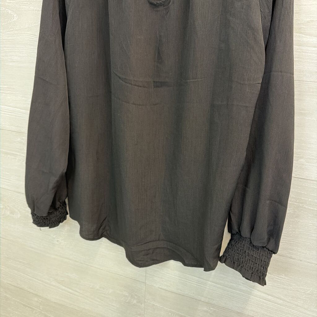Potters Pot Black Long Sleeve Mock Neck Top Large