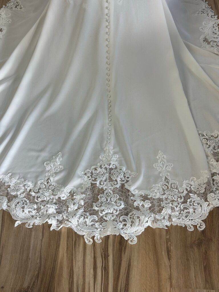 Essense of Australia D2238 Lace Cut Out Crepe Wedding Dress 10
