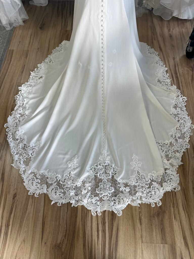 Essense of Australia D2238 Lace Cut Out Crepe Wedding Dress 10