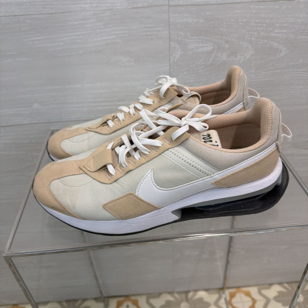 Nike Cream/ Brown Air Max Pre Day Sneakers 9.5