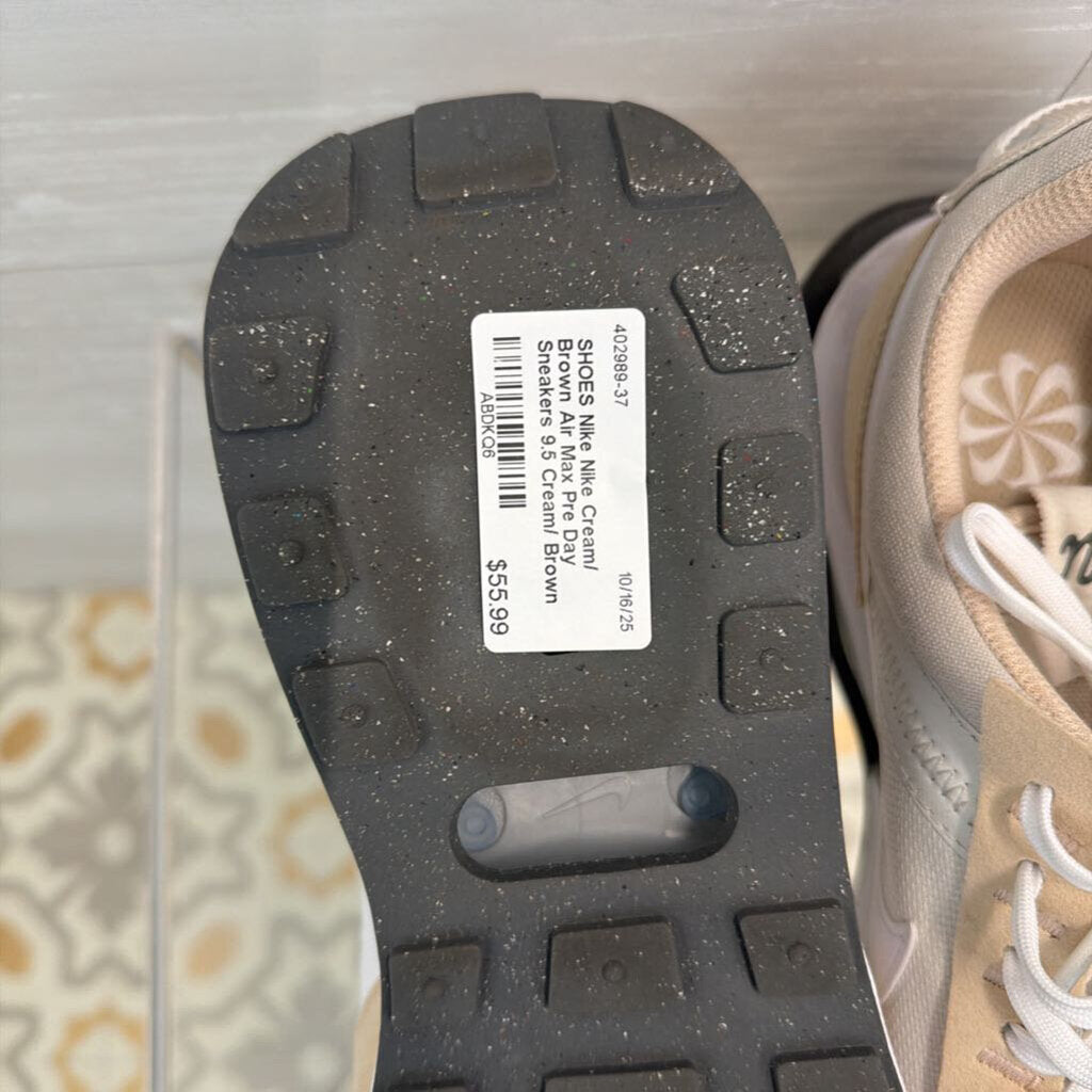 Nike Cream/ Brown Air Max Pre Day Sneakers 9.5