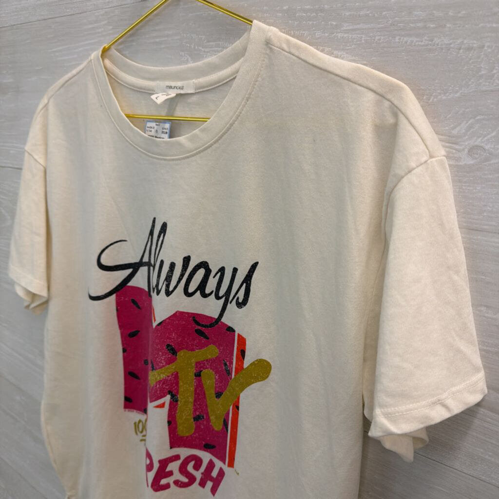 Maurices White/ Multi MTV Short Sleeve Graphic Tee Large