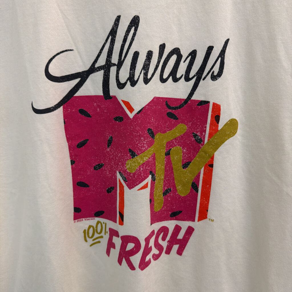 Maurices White/ Multi MTV Short Sleeve Graphic Tee Large