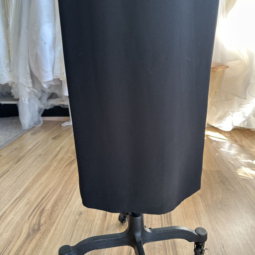Vintage Oscar Collection Beaded Halter Neck Formal Dress 8