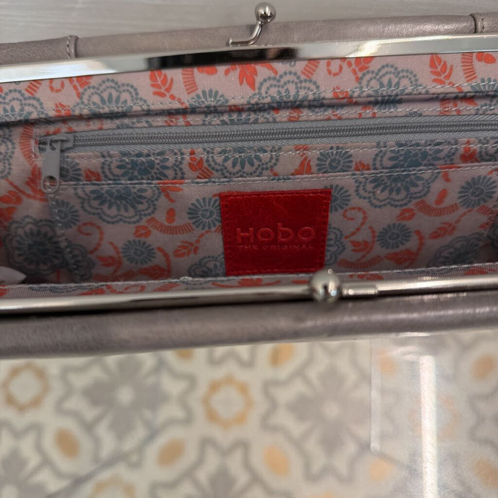 Hobo Leather Kiss Lock Clutch