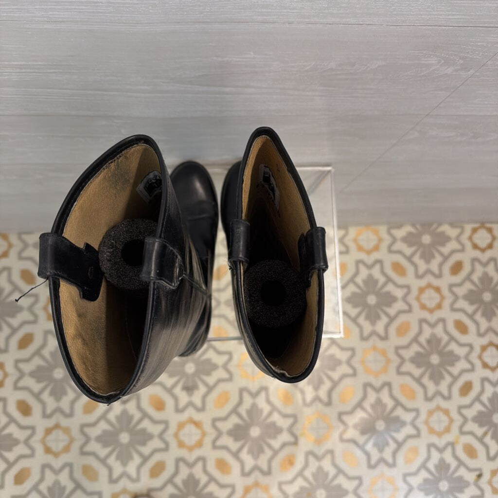Frye Melissa Button 2 Boots 8.0