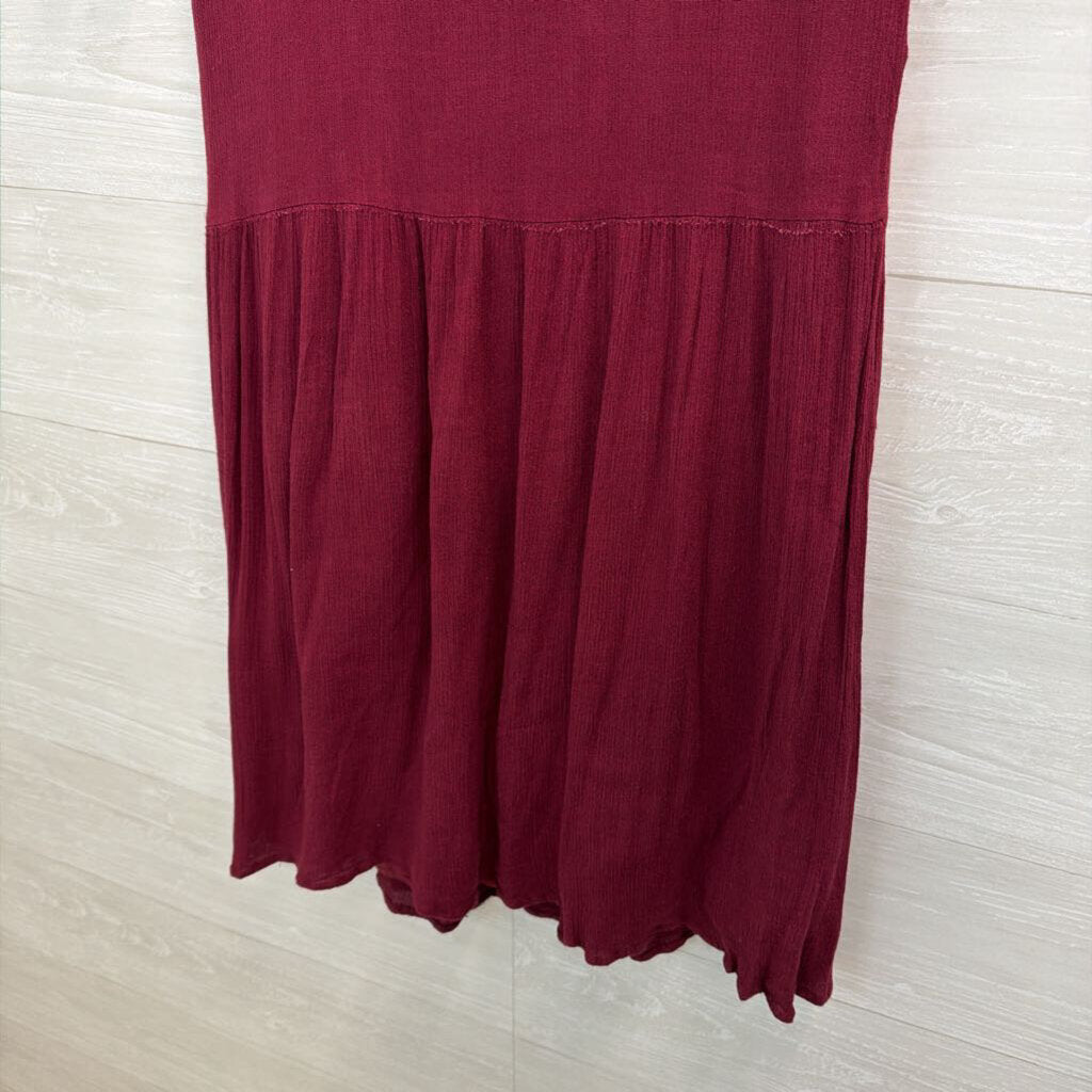 Burgundy Shortsleeve Dress with Buttons Medium