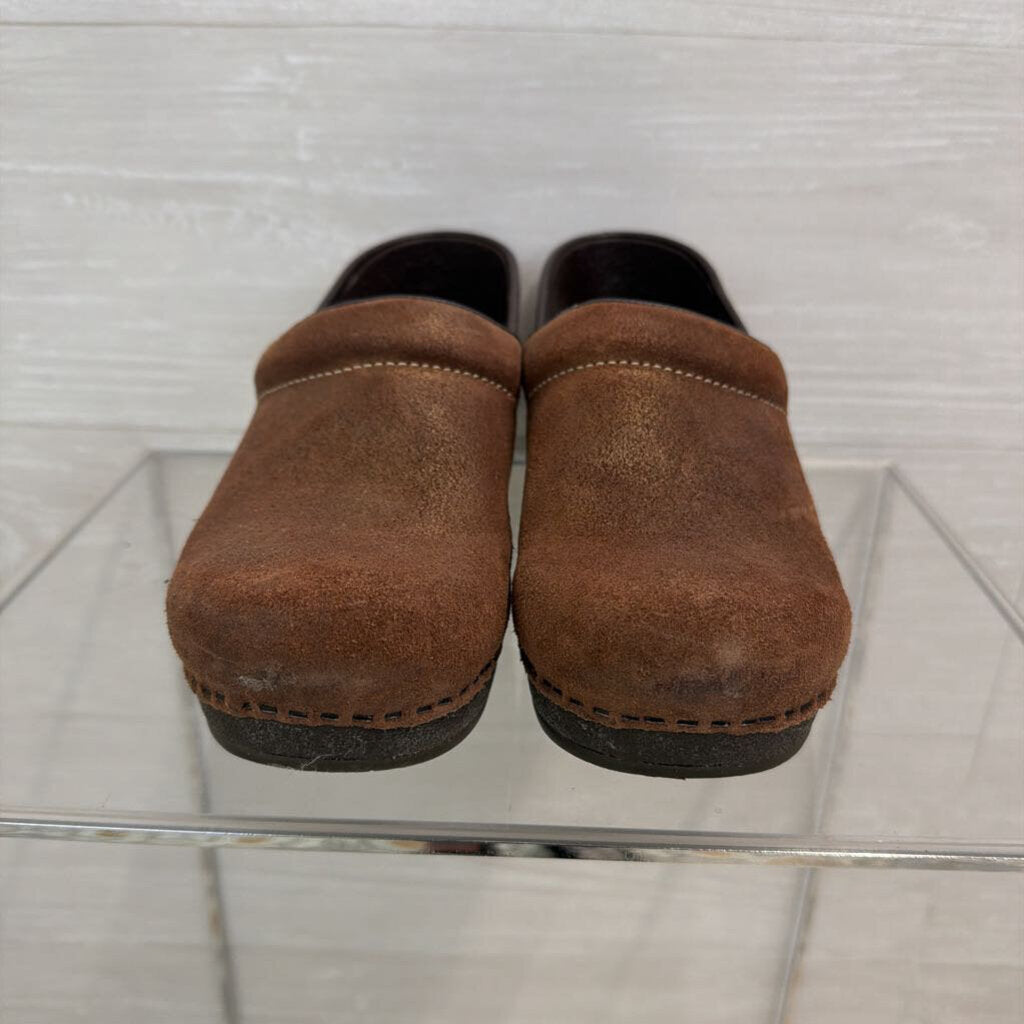 Dansko Brown Leather Clogs 39