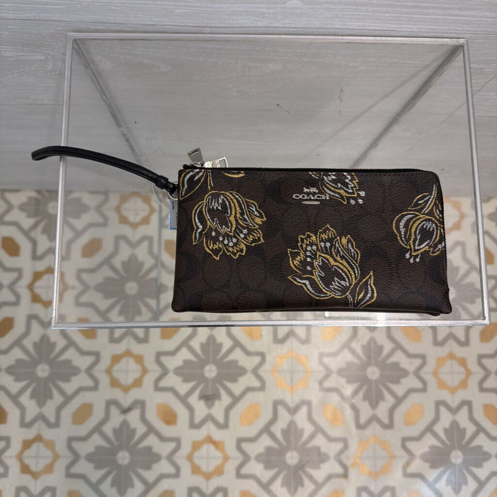 Coach Tulip Brown/Gold Print Corner Zip Wristlet