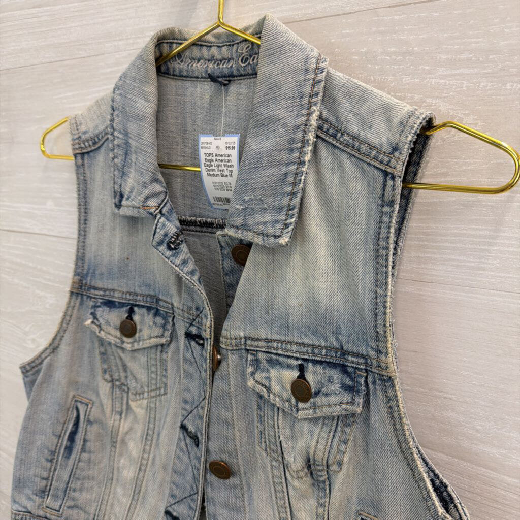 American Eagle Light Wash Denim Vest Top Medium
