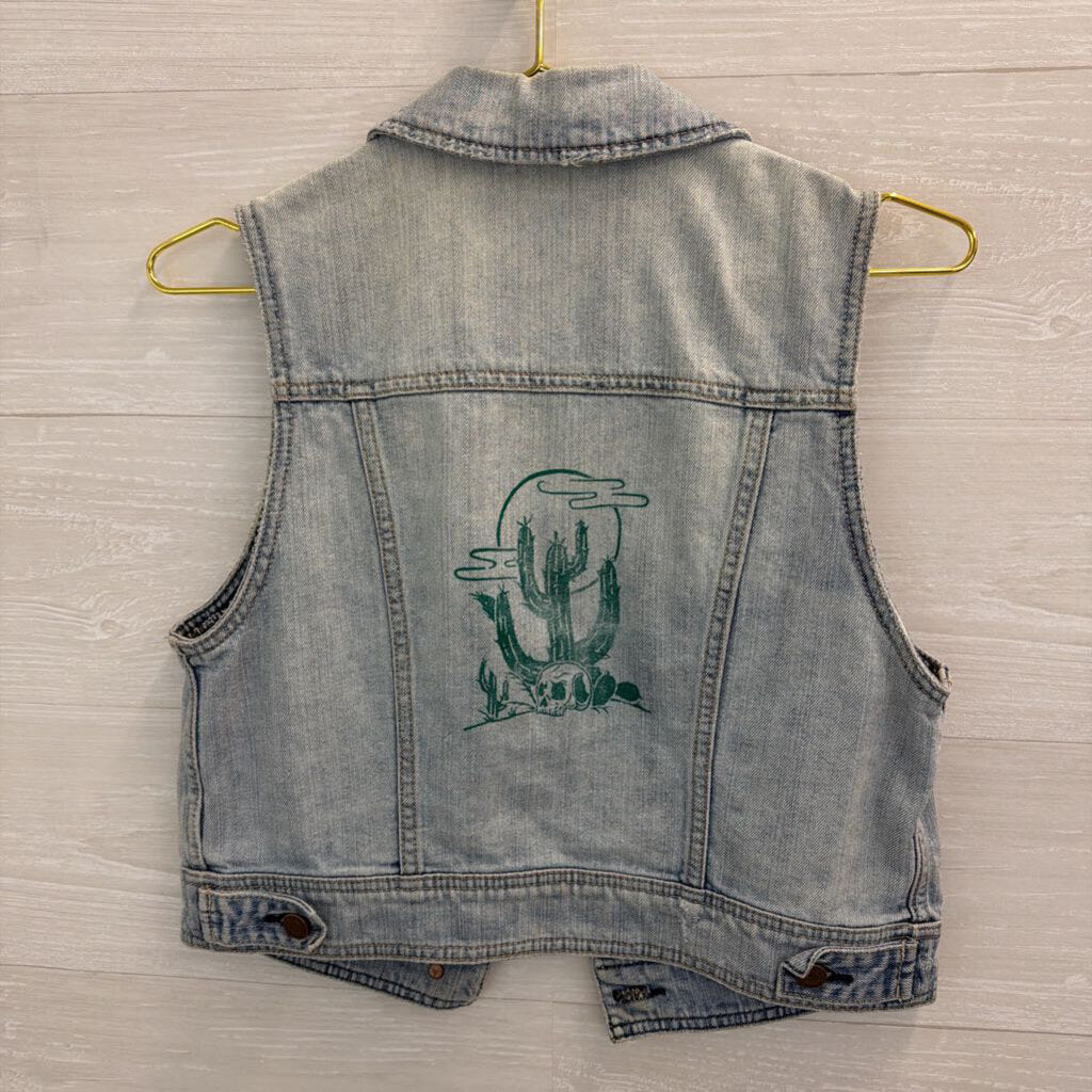 American Eagle Light Wash Denim Vest Top Medium