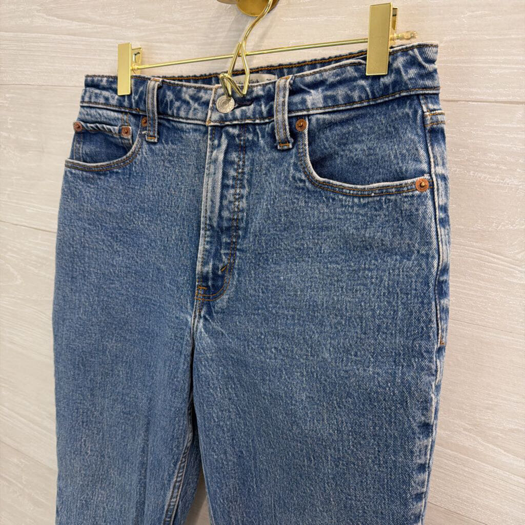 Abercrombie and Fitch Medium Wash The Skinny Hight Rise Jeans 6 Short