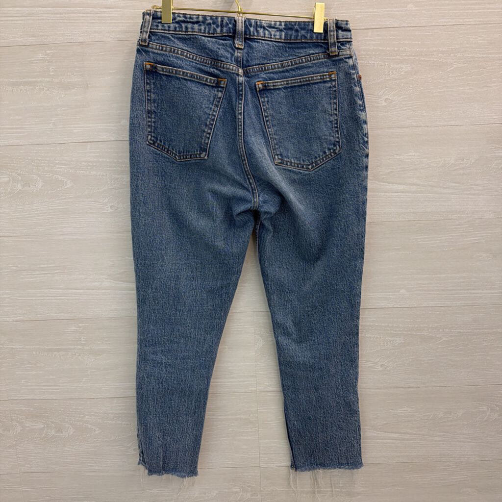 Abercrombie and Fitch Medium Wash The Skinny Hight Rise Jeans 6 Short