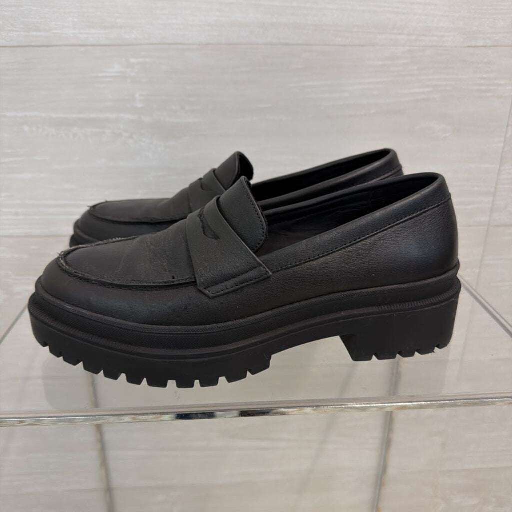 Patina Black Leather Lug Sole Loafers 8
