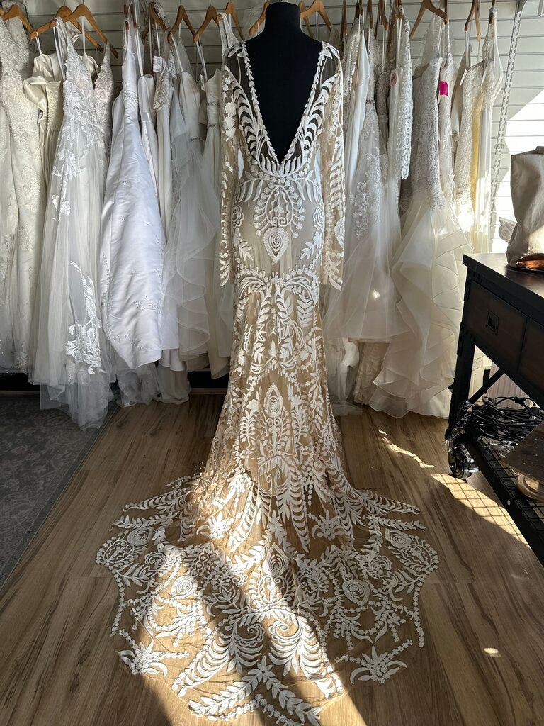 Rue de Seine Beige/ Ivory Avril Lace Long Sleeve Bridal Gown 14