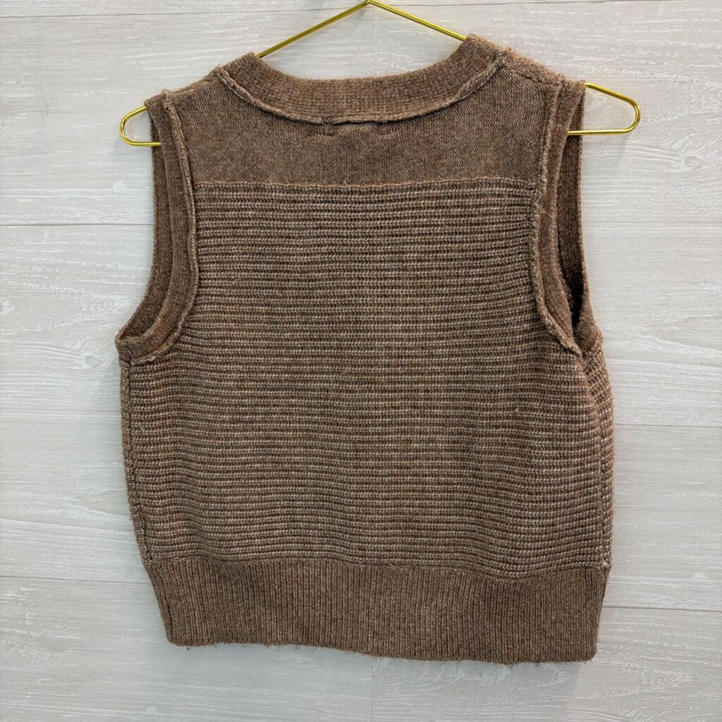 Sincerely Jules Brown Knit Button Front Sleeveless Sweater Top Large