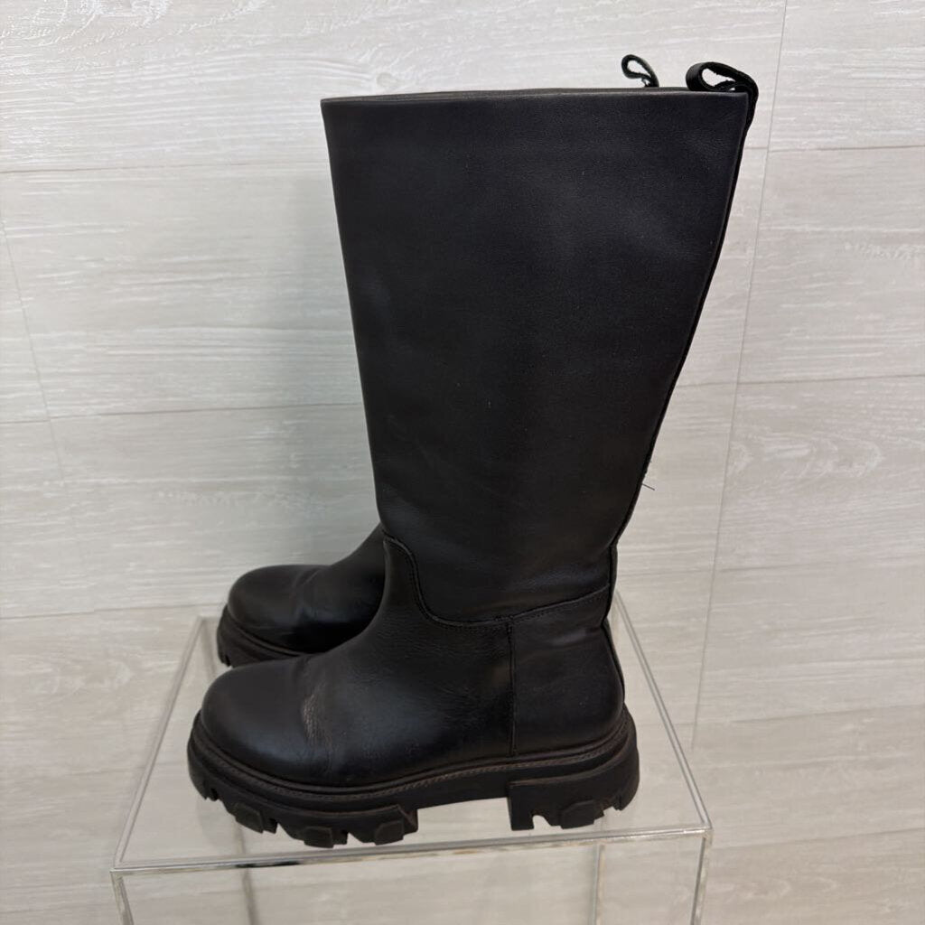 Steve Madden "Esme" Black Leather Chunky Boots