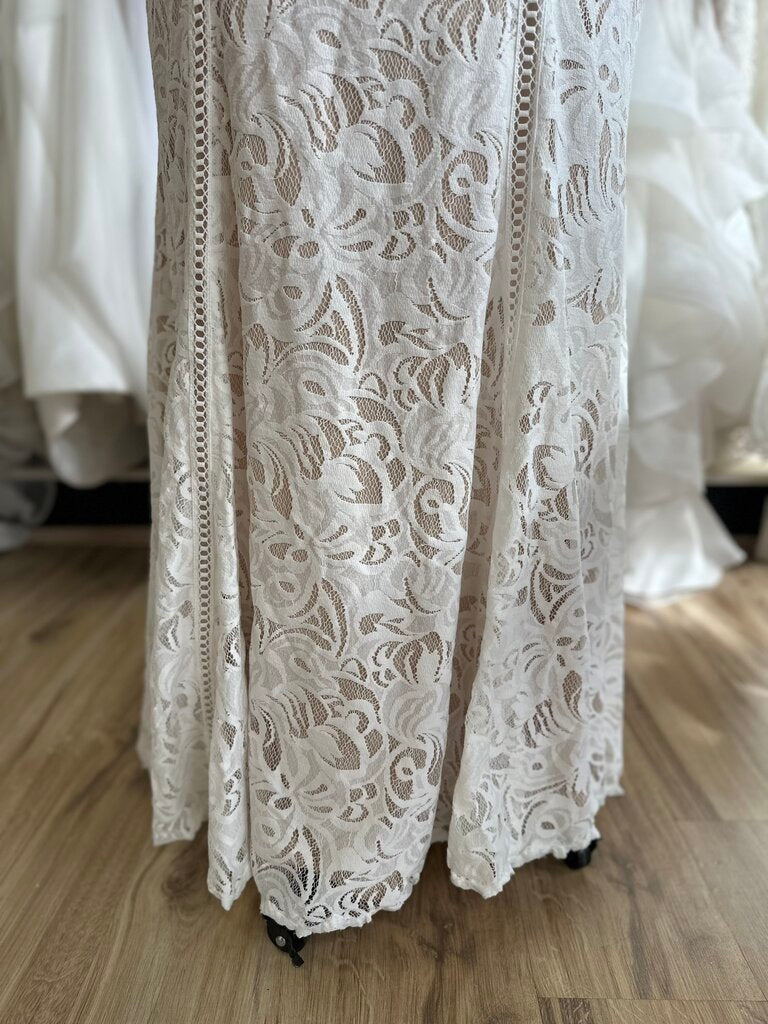 DB Studio Lace Strapless Wedding Dress 22W