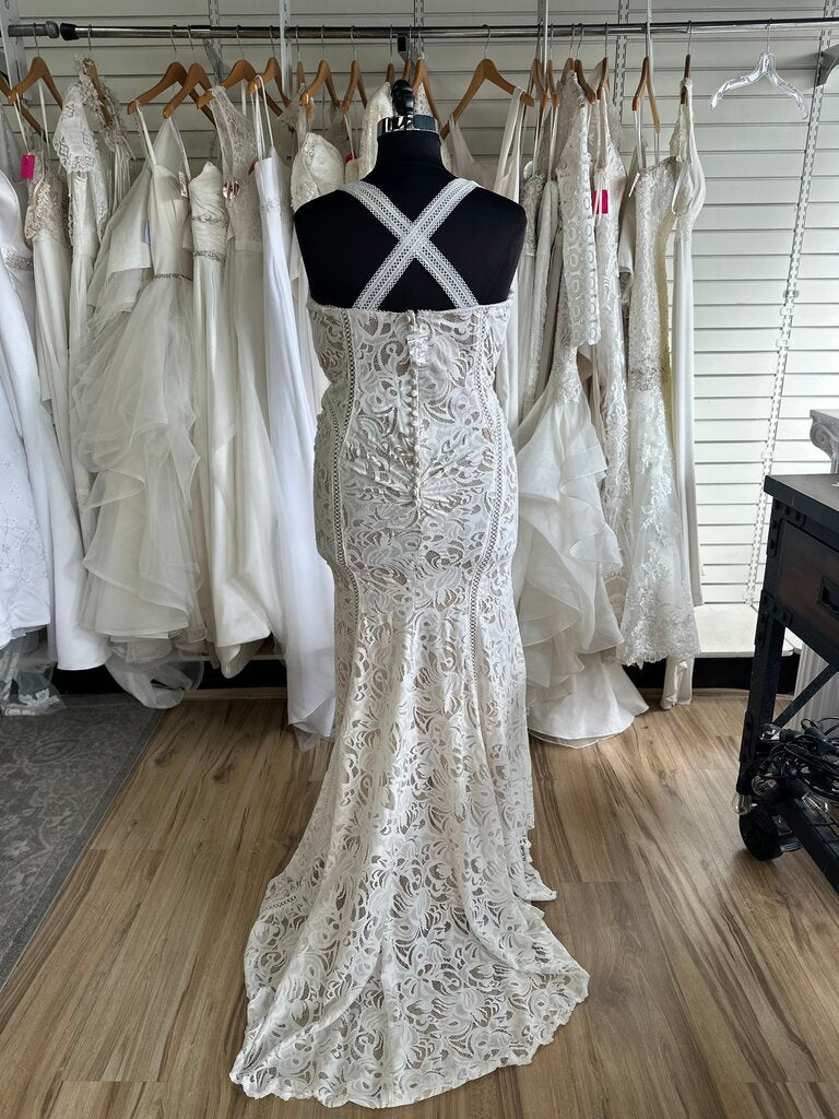 DB Studio Lace Strapless Wedding Dress 22W