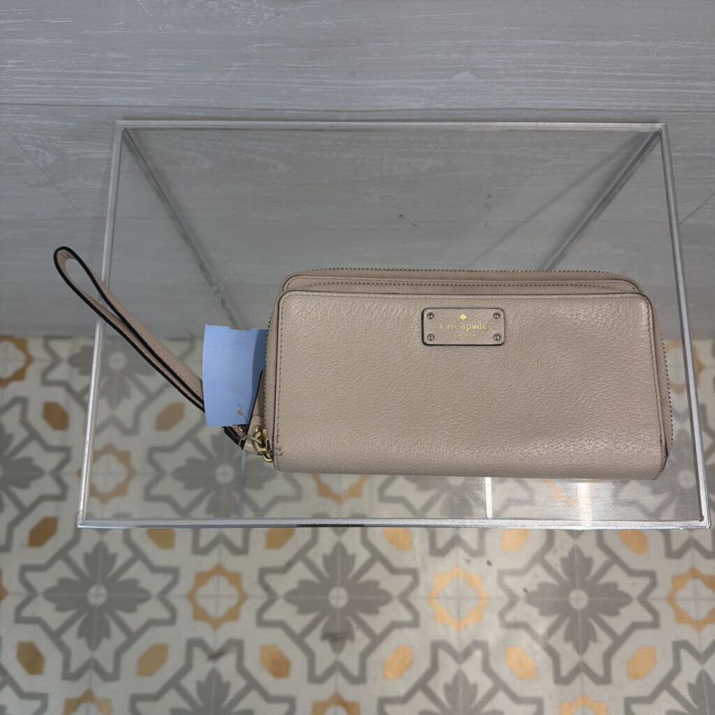 Kate Spade Cream Leather Grove Street Anita Wristlet Wallet
