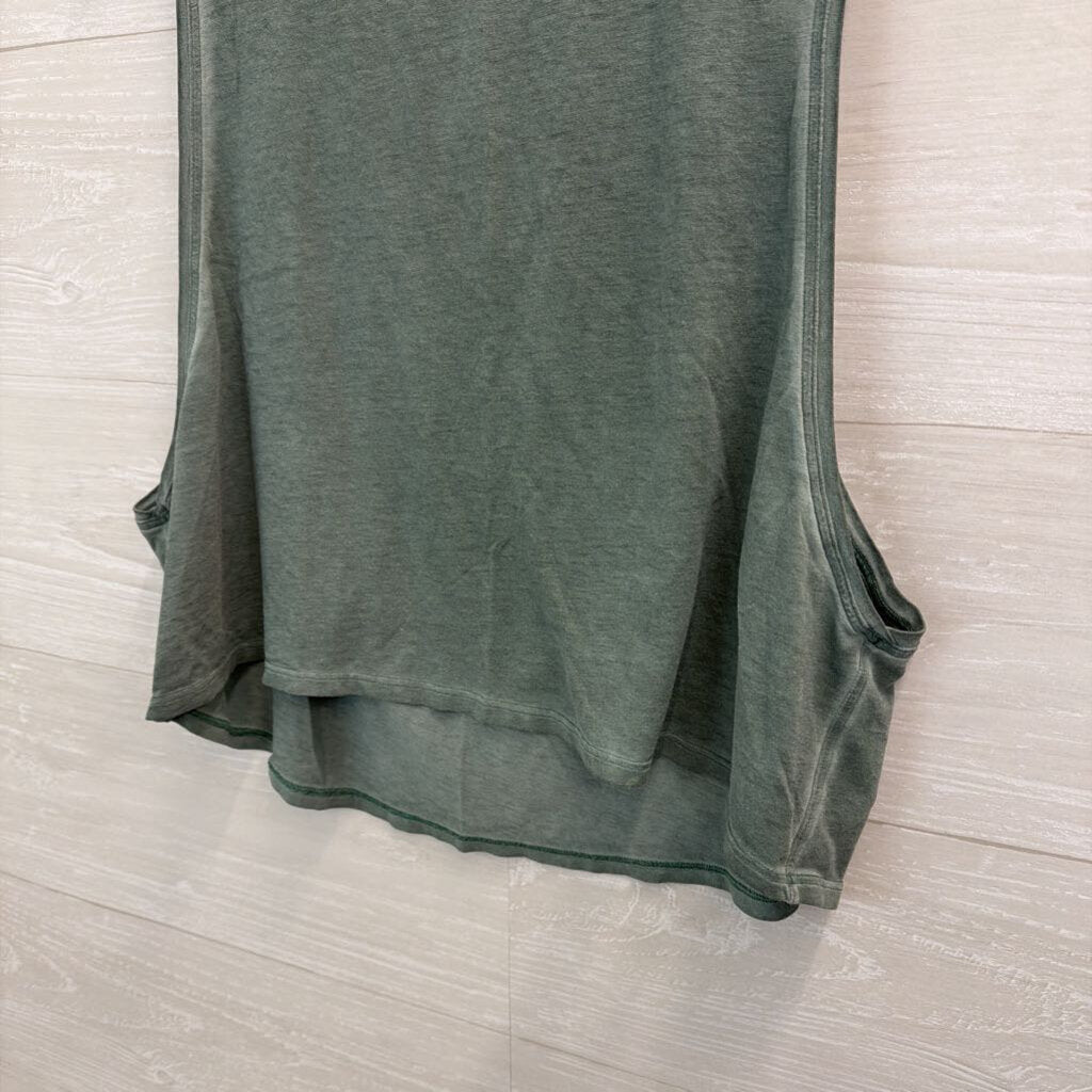 Lululemon Green Wide Arm Hole Cropped Tank Medium