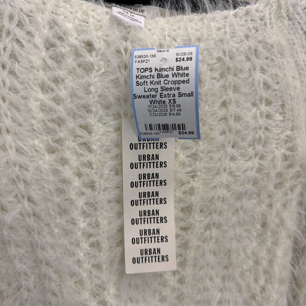 Kimchi Blue White Soft Knit Cropped Long Sleeve Sweater Extra Small