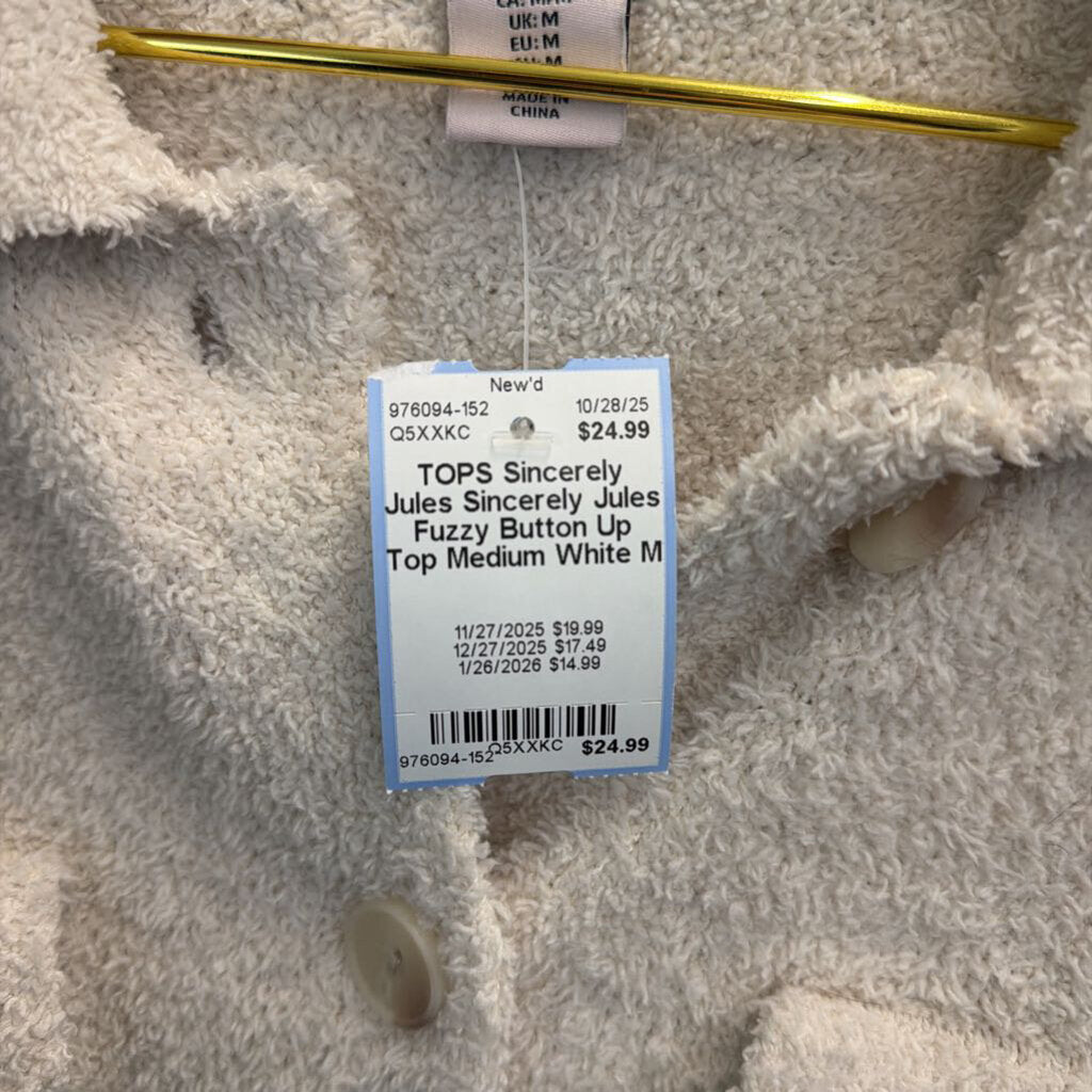 Sincerely Jules Fuzzy Button Up Top Medium