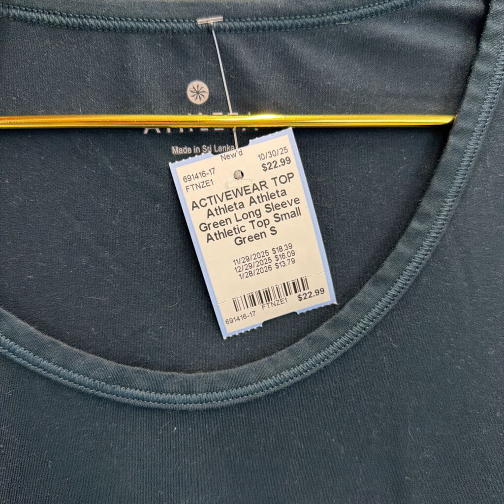 Athleta Green Long Sleeve Athletic Top Small