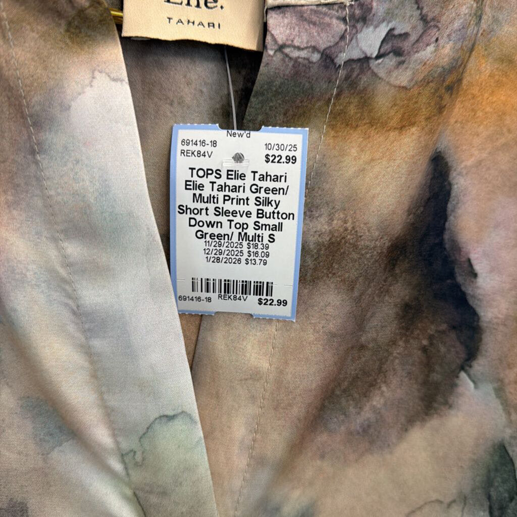 Elie Tahari Green/ Multi Print Silky Short Sleeve Button Down Top Small