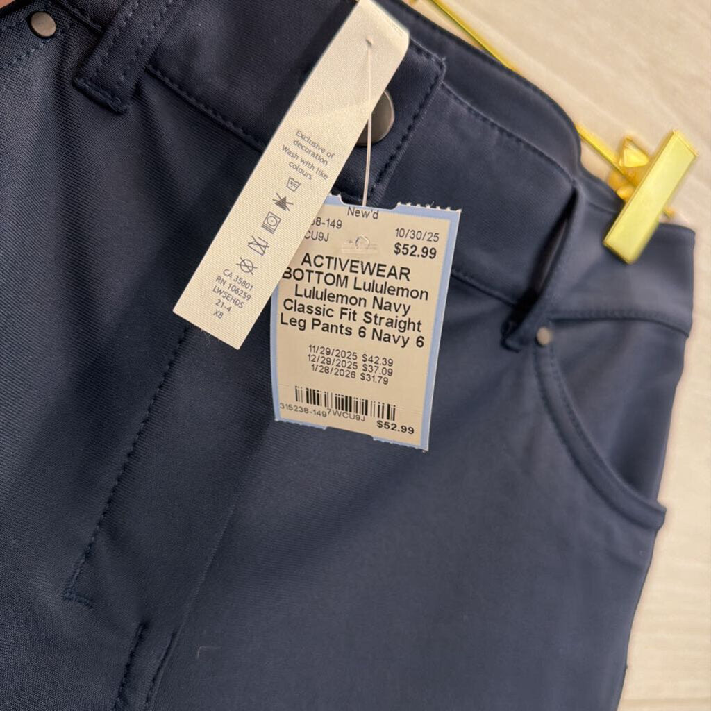 Lululemon Navy Classic Fit Straight Leg Pants 6