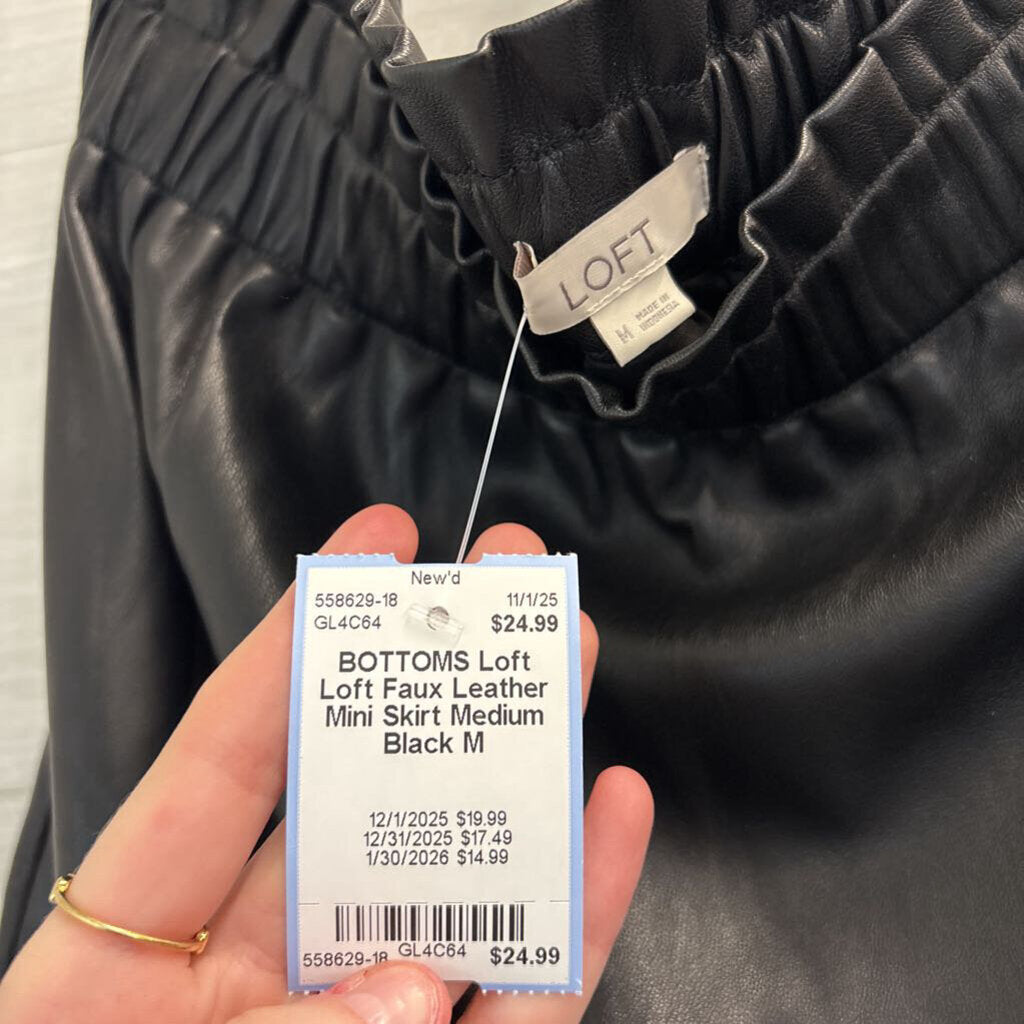 Loft Faux Leather Mini Skirt Medium