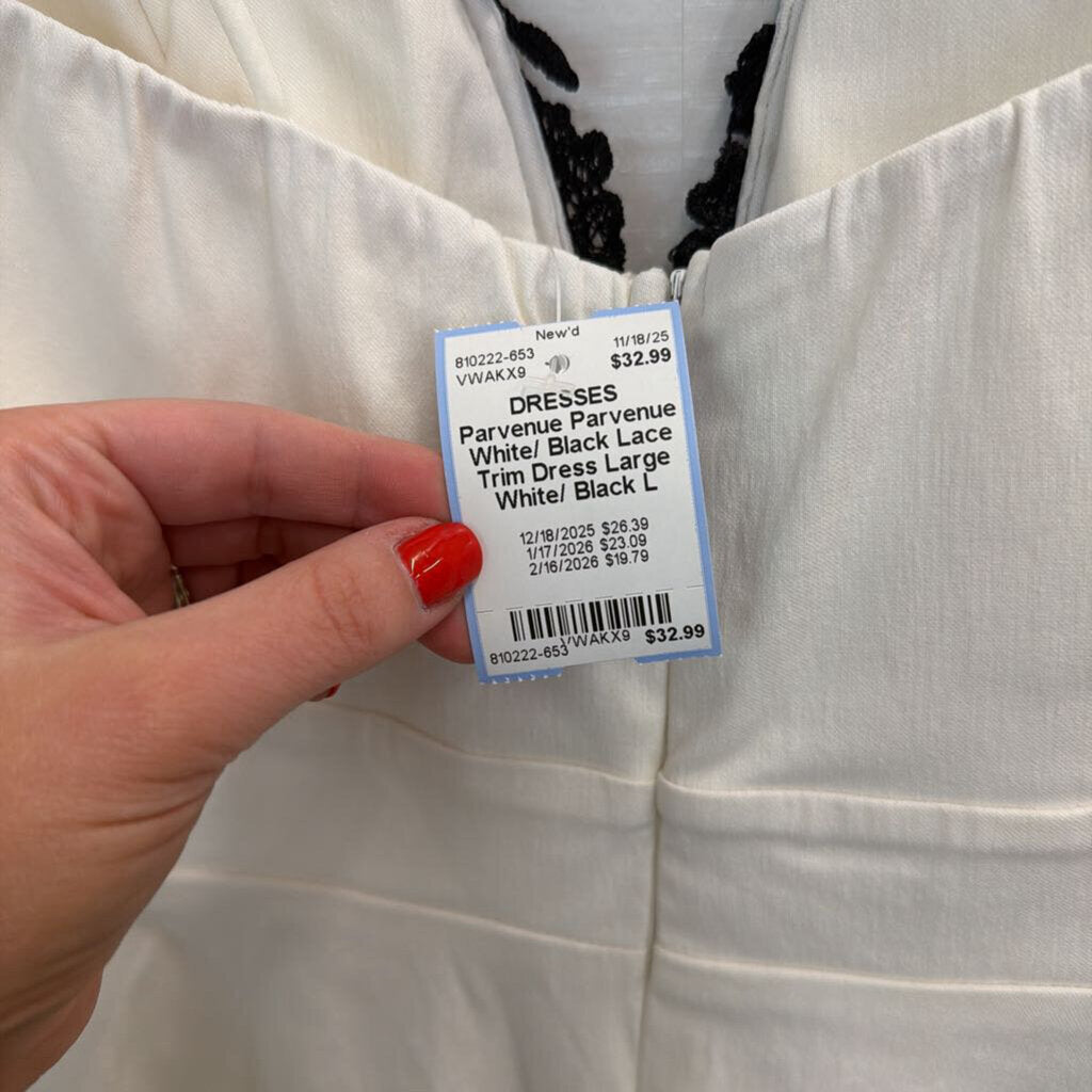 Parvenue White/ Black Lace Trim Dress Large