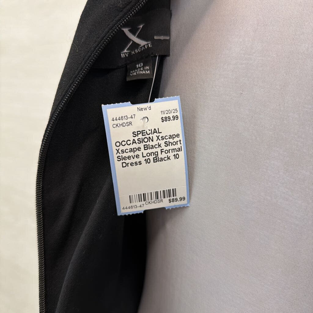 Xscape Black Short Sleeve Long Formal Dress 10