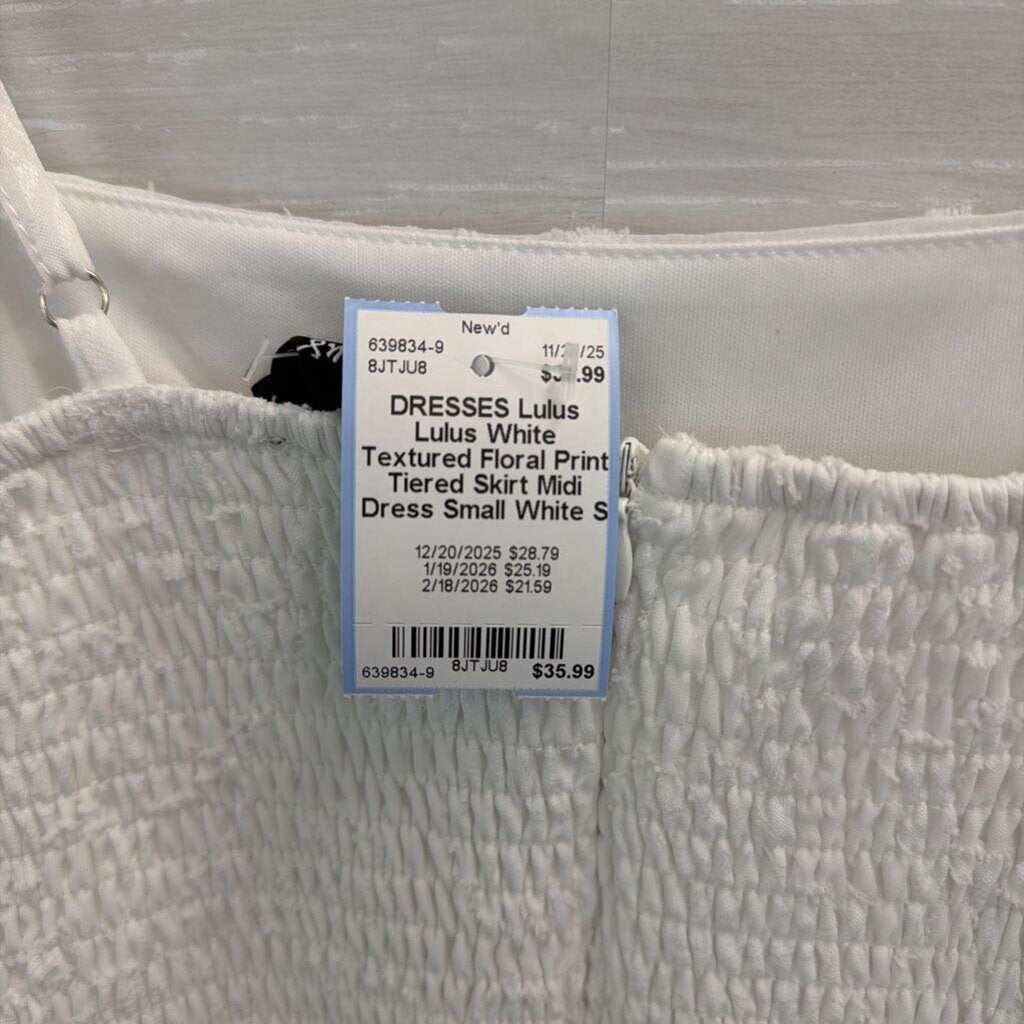 Lulus White Textured Floral Print Tiered Skirt Midi Dress Small