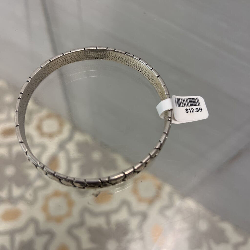 Pebbled Silver Toned Bangle Bracelet