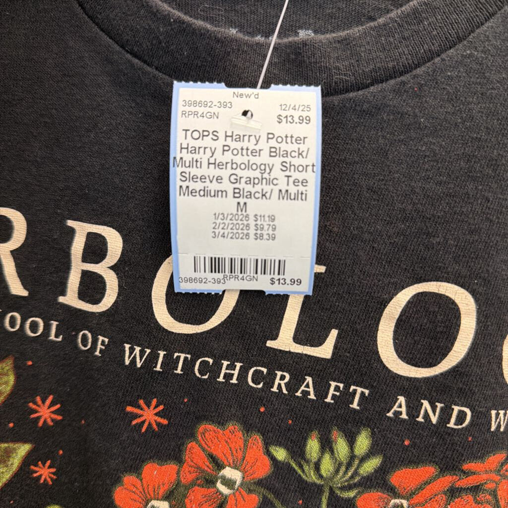 Harry Potter Black/ Multi Herbology Short Sleeve Graphic Tee Medium