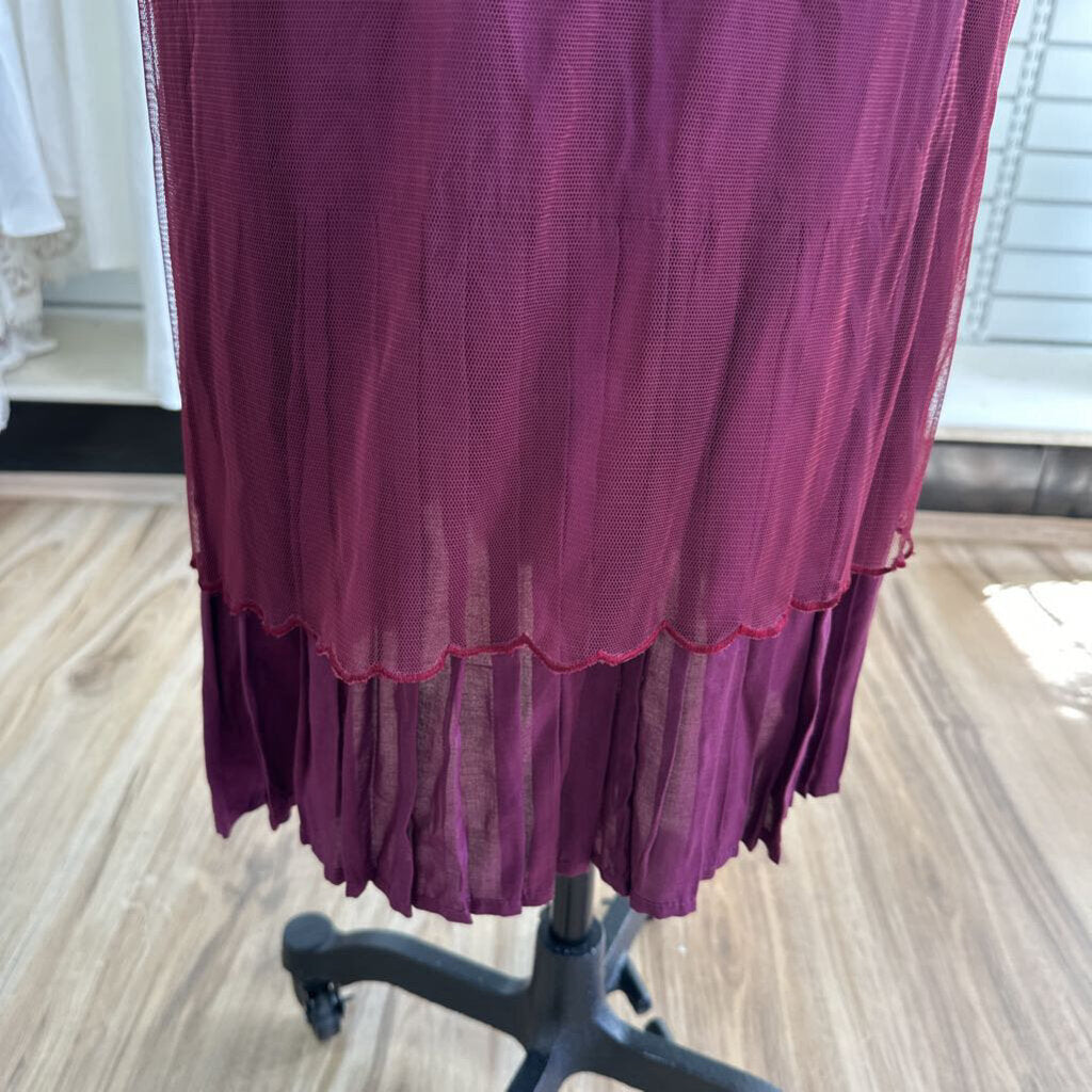 April Cornell Burgundy Mesh Short Sleeve Embroidered Detail Short Sleeve Maxi Dress Small