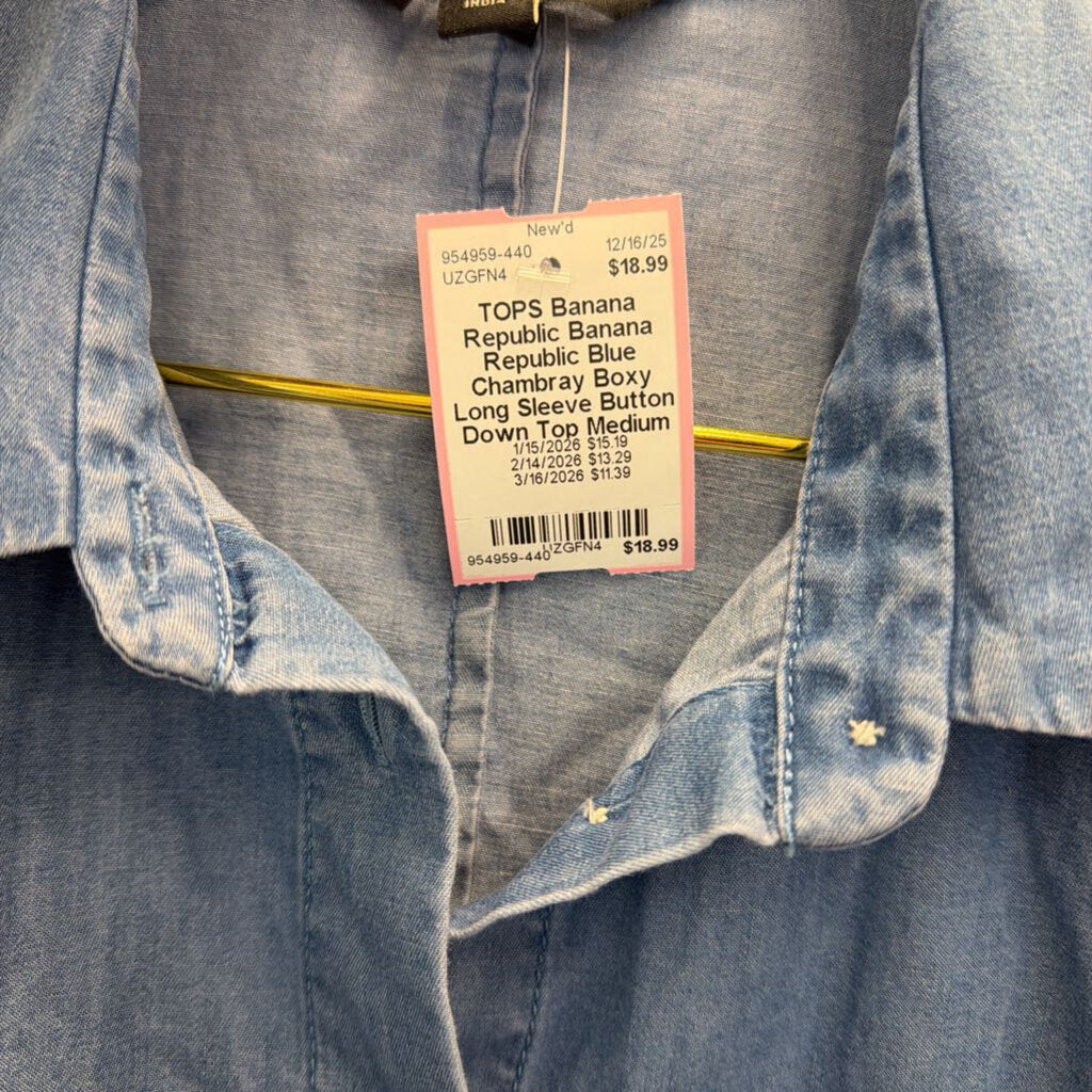 Banana Republic Blue Chambray Boxy Long Sleeve Button Down Top Medium